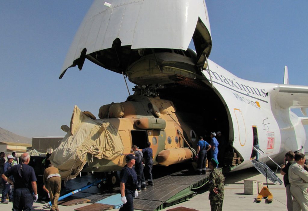 Antonov being loaded